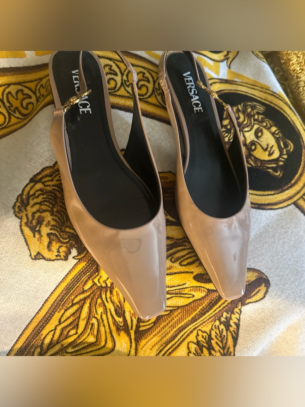 Versace Nude Patent Leather Slingback Flats with Gold Medusa Sz 39 US 8.5-9